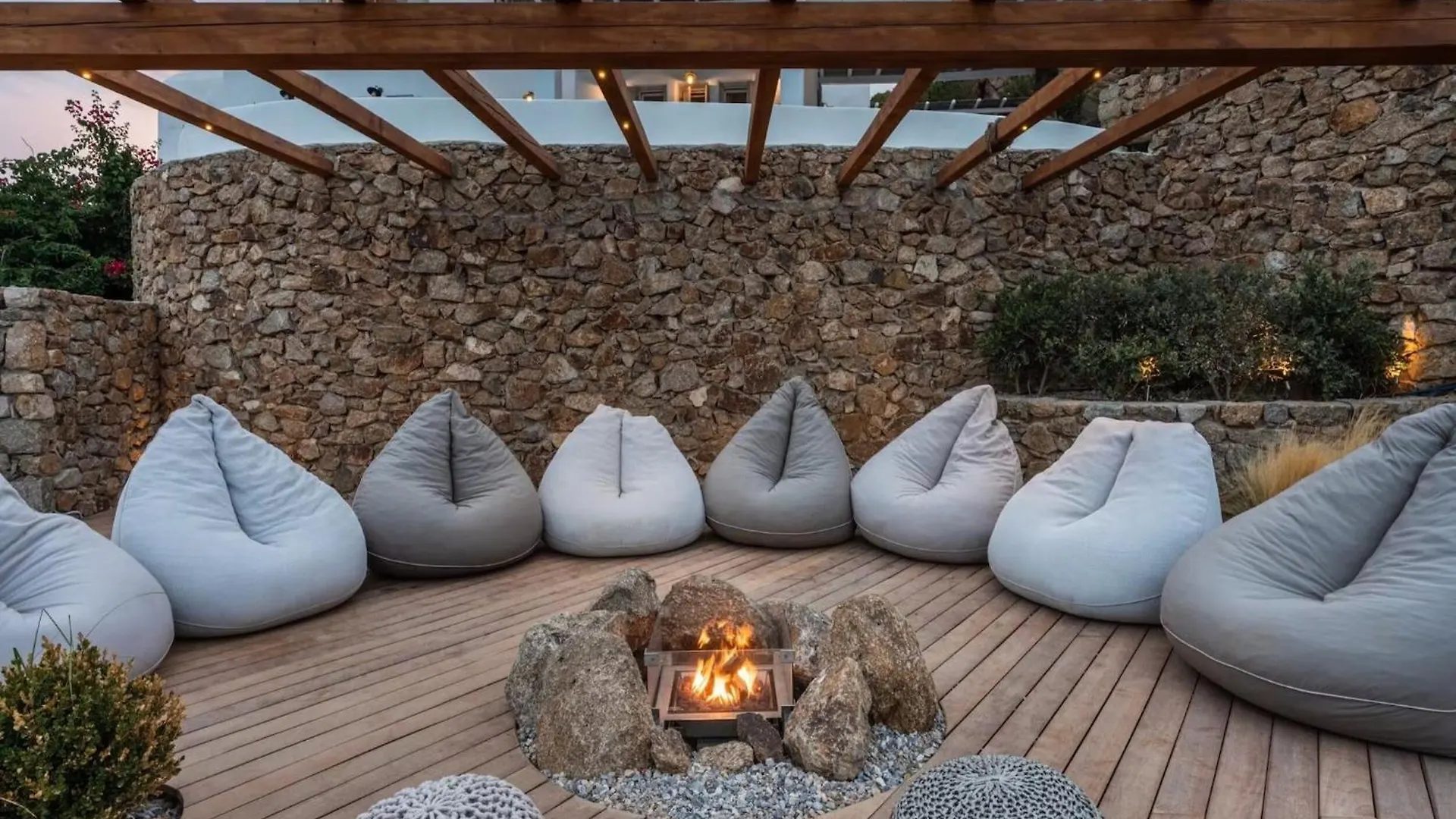 Stunning Villa Surrounded By Lush Greenery Agrari   Agrari (Mykonos)